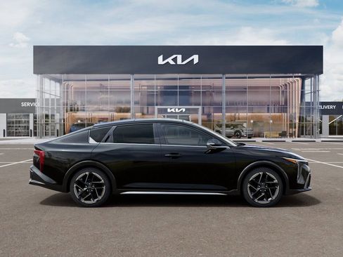 New 2026 Kia K4 GT-Line w/ GT-Line Premium Package FWD image 7