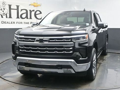 Used 2023 Chevrolet Silverado 1500 LTZ w/ LTZ Convenience Package II image 7