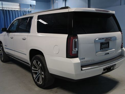 Used 2019 GMC Yukon XL Denali w/ Denali Ultimate Package image 39