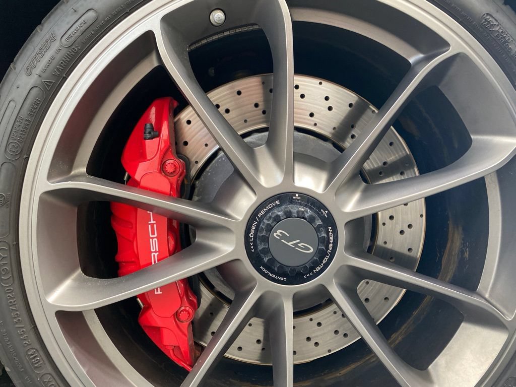 Used 2014 Porsche 911 GT3 RWD image 12