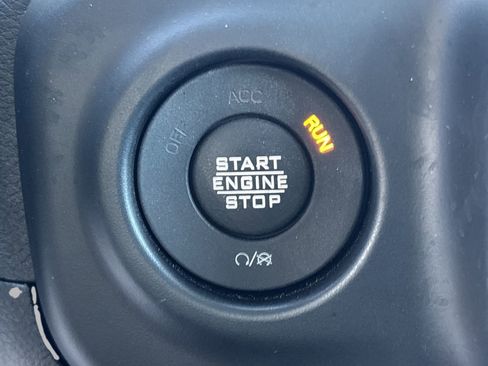 Used 2023 Jeep Gladiator Mojave w/ LED Lighting Group image 32