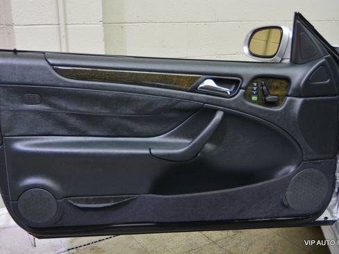 Used 2002 Mercedes-Benz CLK 430 Cabriolet image 13