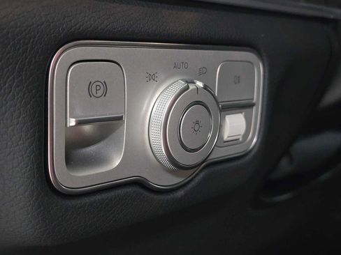 Certified 2026 Mercedes-Benz GLE 350 4MATIC image 27
