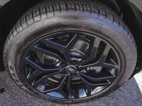 Used 2023 Land Rover Range Rover Evoque SE image 8