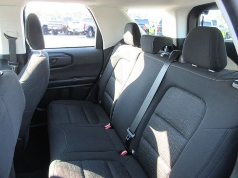 Used 2021 Ford Bronco Sport AWD/4WD image 17