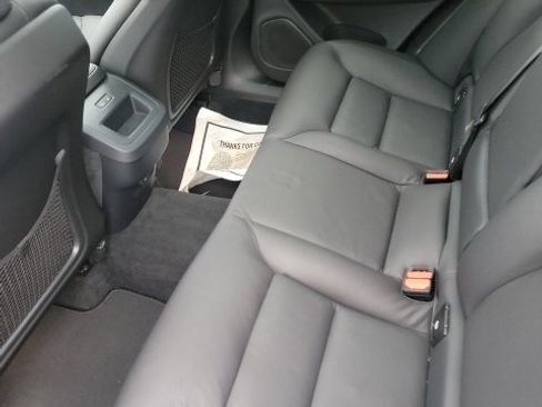 Certified 2024 Volvo XC60 B5 Plus w/ Climate Package image 8