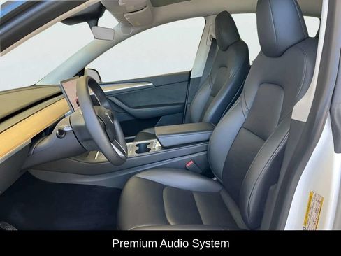 Used 2023 Tesla Model Y Long Range AWD/4WD image 22