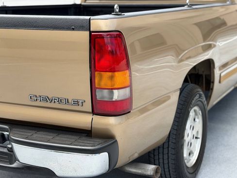 Used 1999 Chevrolet Silverado 1500 LS RWD image 15