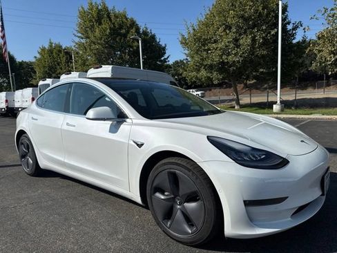 Used 2020 Tesla Model 3 Long Range AWD/4WD image 4