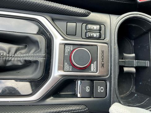 Used 2022 Subaru Forester Limited image 44