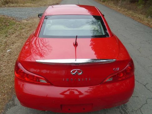 Used 2011 INFINITI G37 Sport w/ Premium Pkg image 34