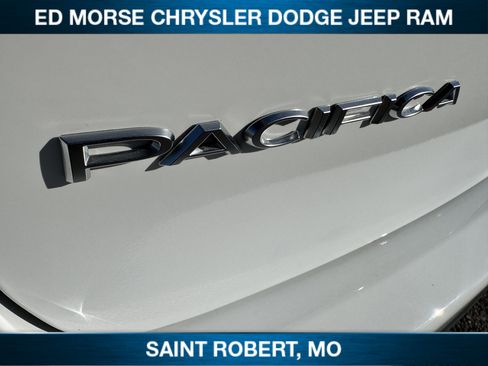 New 2026 Chrysler Pacifica Pinnacle FWD image 10