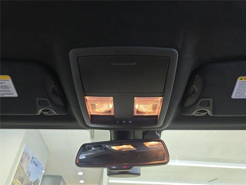 Used 2023 Dodge Challenger SRT Hellcat RWD image 19