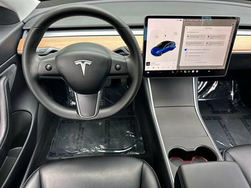 Used 2020 Tesla Model 3 Long Range AWD/4WD image 17