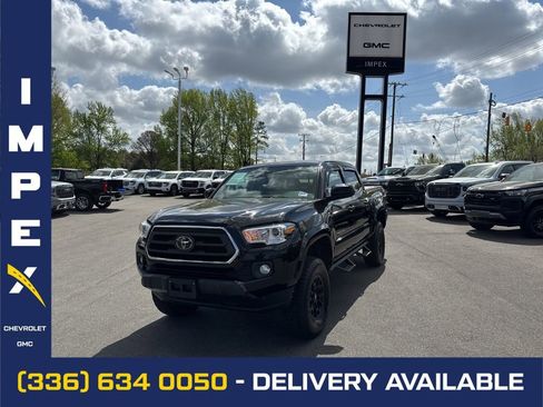 Used 2021 Toyota Tacoma SR5 AWD/4WD image 1