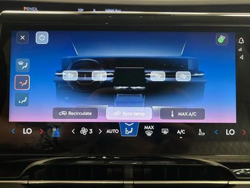 Used 2025 Lincoln Nautilus Black Label w/ Jet Appearance Package AWD/4WD image 18