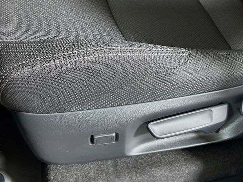 Certified 2026 Toyota 4Runner SR5 AWD/4WD image 17