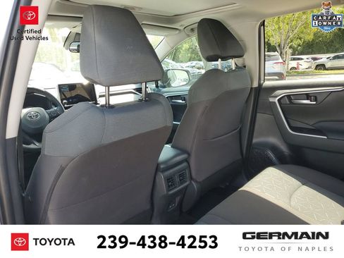 Certified 2025 Toyota RAV4 XLE w/ Convenience Package FWD image 21
