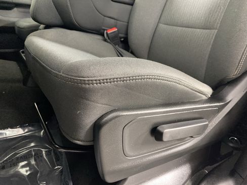 Used 2023 RAM 1500 Tradesman AWD/4WD image 16