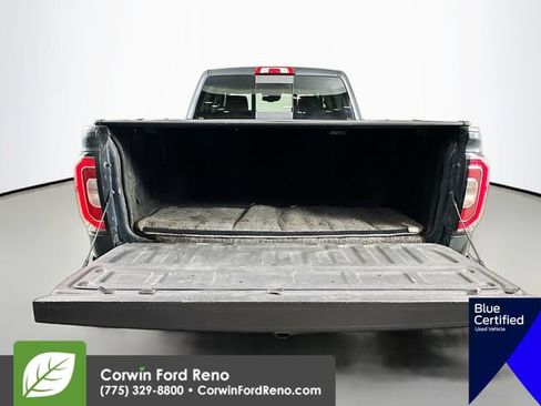 Used 2018 GMC Sierra 1500 SLT AWD/4WD image 29