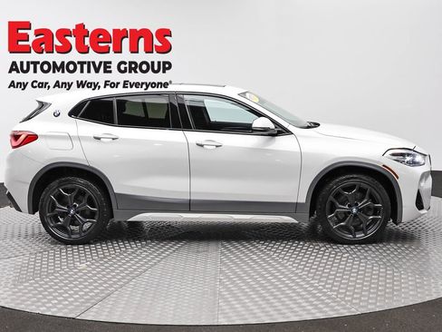 Used 2018 BMW X2 xDrive28i w/ M SportX Package AWD/4WD image 4