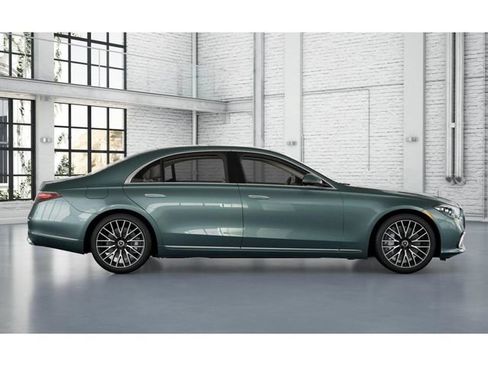 New 2026 Mercedes-Benz S 580 4MATIC Sedan image 2