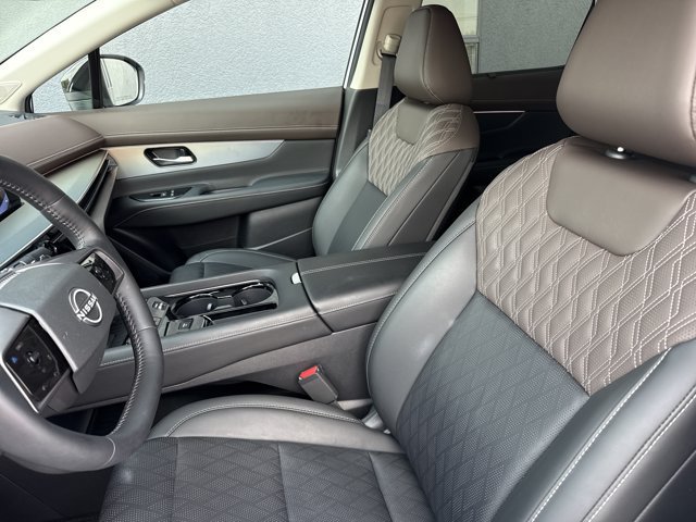 Certified 2026 Nissan Murano Platinum w/ Cargo Package AWD/4WD image 5
