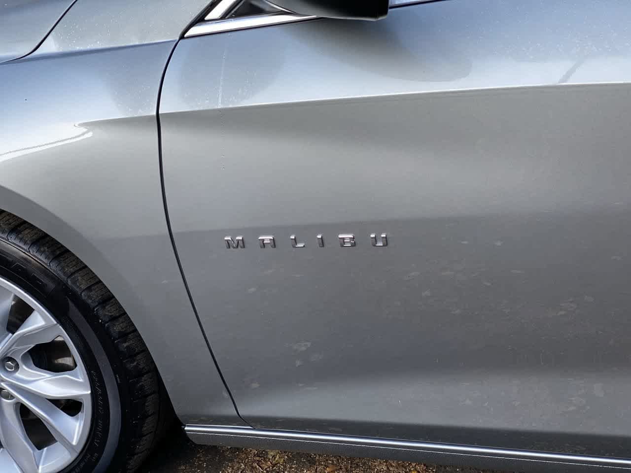 Used 2025 Chevrolet Malibu LT FWD image 10