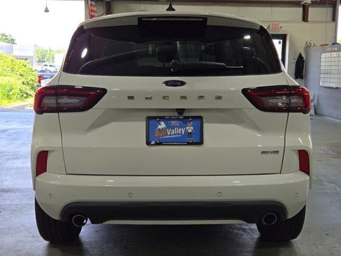 Used 2023 Ford Escape ST-Line Elite image 16