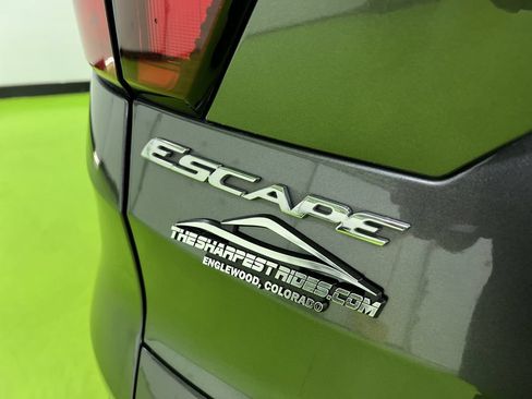 Used 2019 Ford Escape SE AWD/4WD image 12