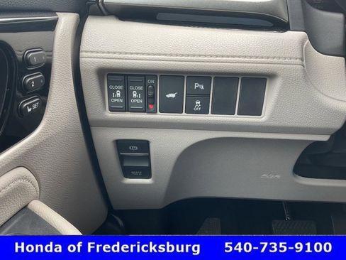 Certified 2026 Honda Odyssey Touring image 27