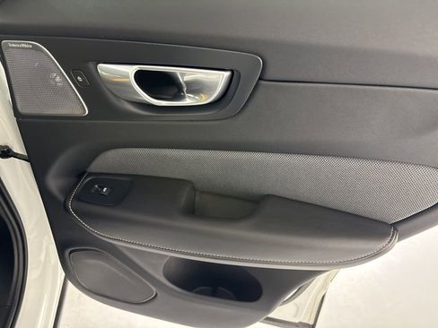 Used 2024 Volvo XC60 T8 Polestar w/ Protection Package Premier image 40