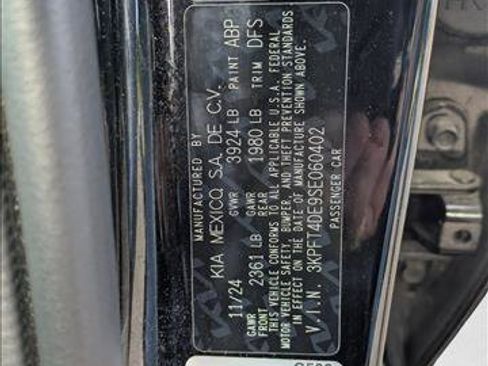 Used 2025 Kia K4 FWD image 15