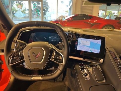 Certified 2025 Chevrolet Corvette Z06 w/ Z07 Performance Package image 15