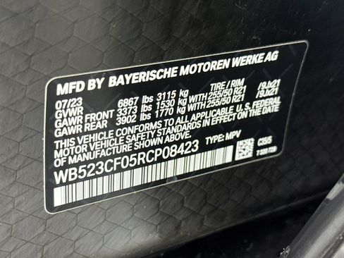 Certified 2024 BMW iX xDrive50 w/ Sport Package AWD/4WD image 27