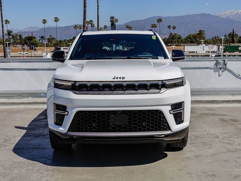 New 2026 Jeep Grand Wagoneer Limited image 2