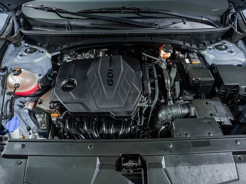 Used 2022 Hyundai Santa Cruz SEL image 18