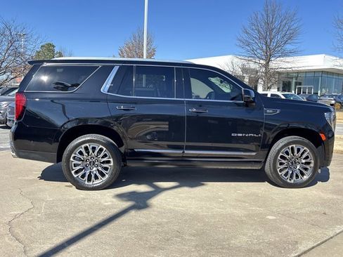 Used 2024 GMC Yukon Denali Ultimate w/ LPO, Floor Liner Package image 2