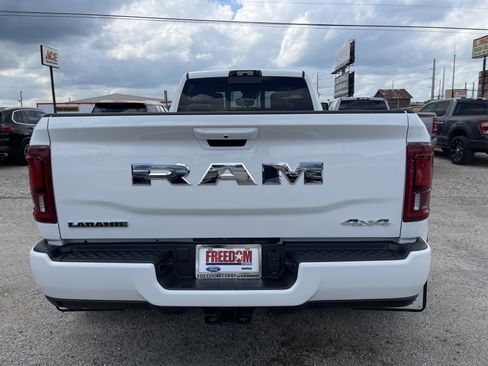 Used 2026 RAM 3500 Laramie w/ Max Tow Package AWD/4WD image 5