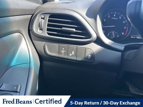 Used 2019 Hyundai Elantra GT w/ Style Package 02 image 21