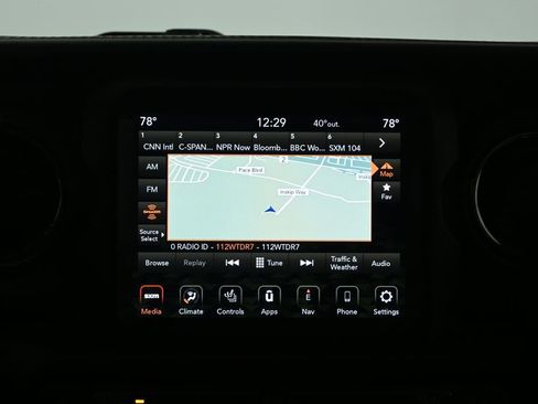 Used 2021 Jeep Wrangler Unlimited Sahara image 21