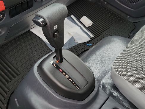 New 2025 Chevrolet Low Cab Forward 5500XG image 9