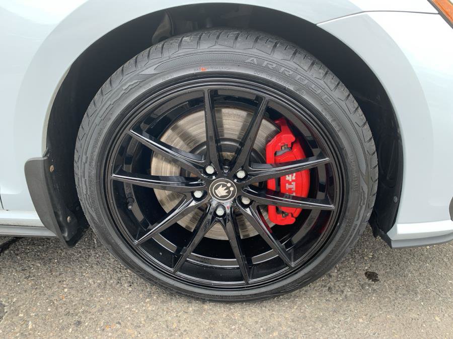 Used 2019 Volkswagen GTI SE w/ SE Experience Package FWD image 24
