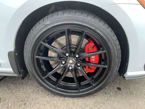 Used 2019 Volkswagen GTI SE w/ SE Experience Package FWD image 24