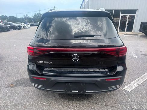 Used 2024 Mercedes-Benz EQB 250+ image 8