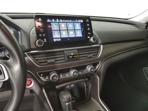 Certified 2021 Honda Accord EX-L image 25