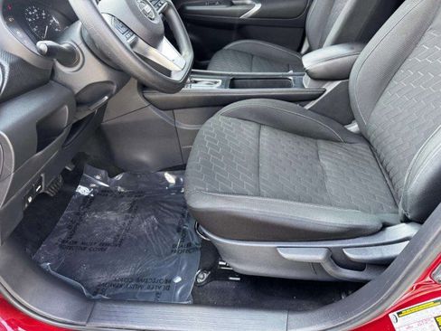 Used 2021 Nissan Kicks SV image 15