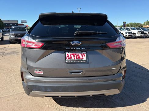 Used 2024 Ford Edge SEL AWD/4WD image 6