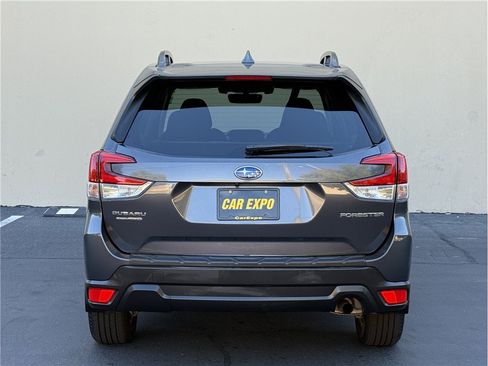 Used 2020 Subaru Forester Premium w/ Popular Package #1 AWD/4WD image 5
