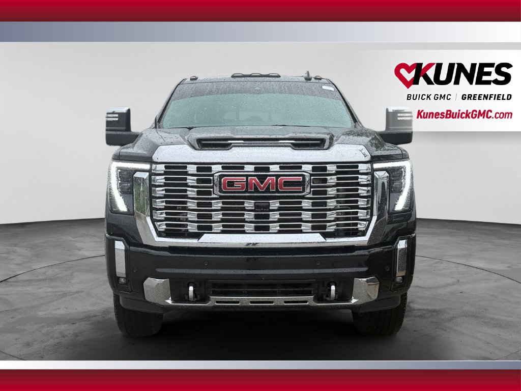 Used 2025 GMC Sierra 2500 Denali w/ Denali Reserve Package AWD/4WD image 4